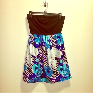 EUC Strapless Dress Charlotte Russe